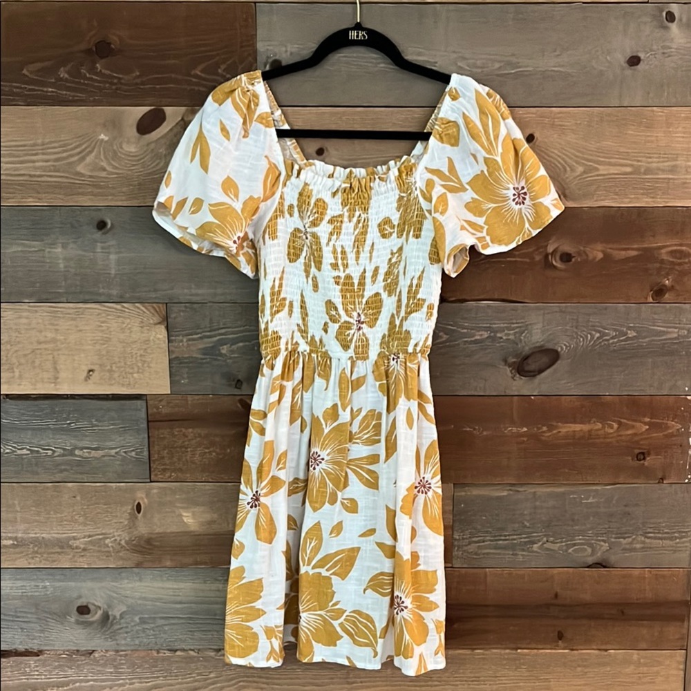Rip Curl Yellow Flutter Sleeve Sundress